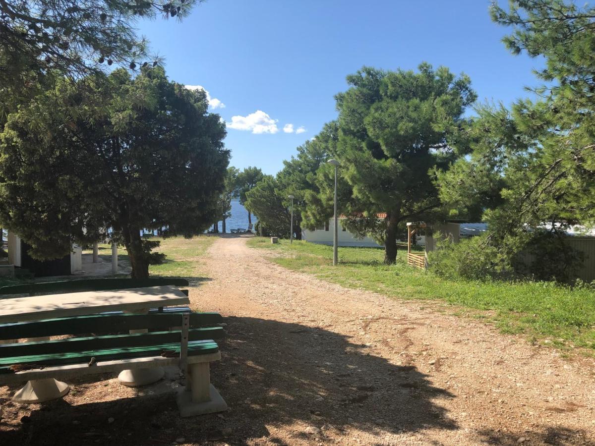 Kamp Dole - Navores Živogošće Exterior foto